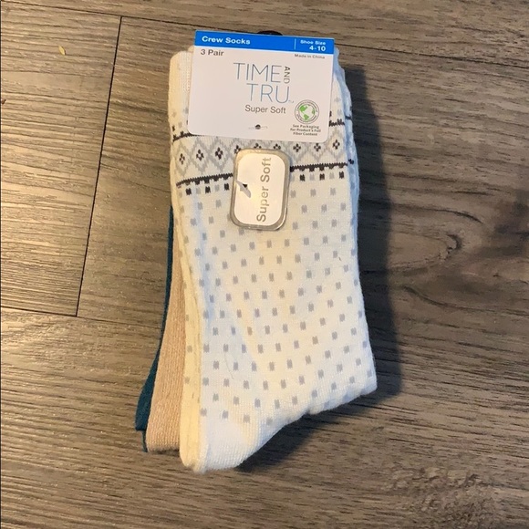 Soft Crew Socks NWT - 3 pairs - Picture 1 of 2